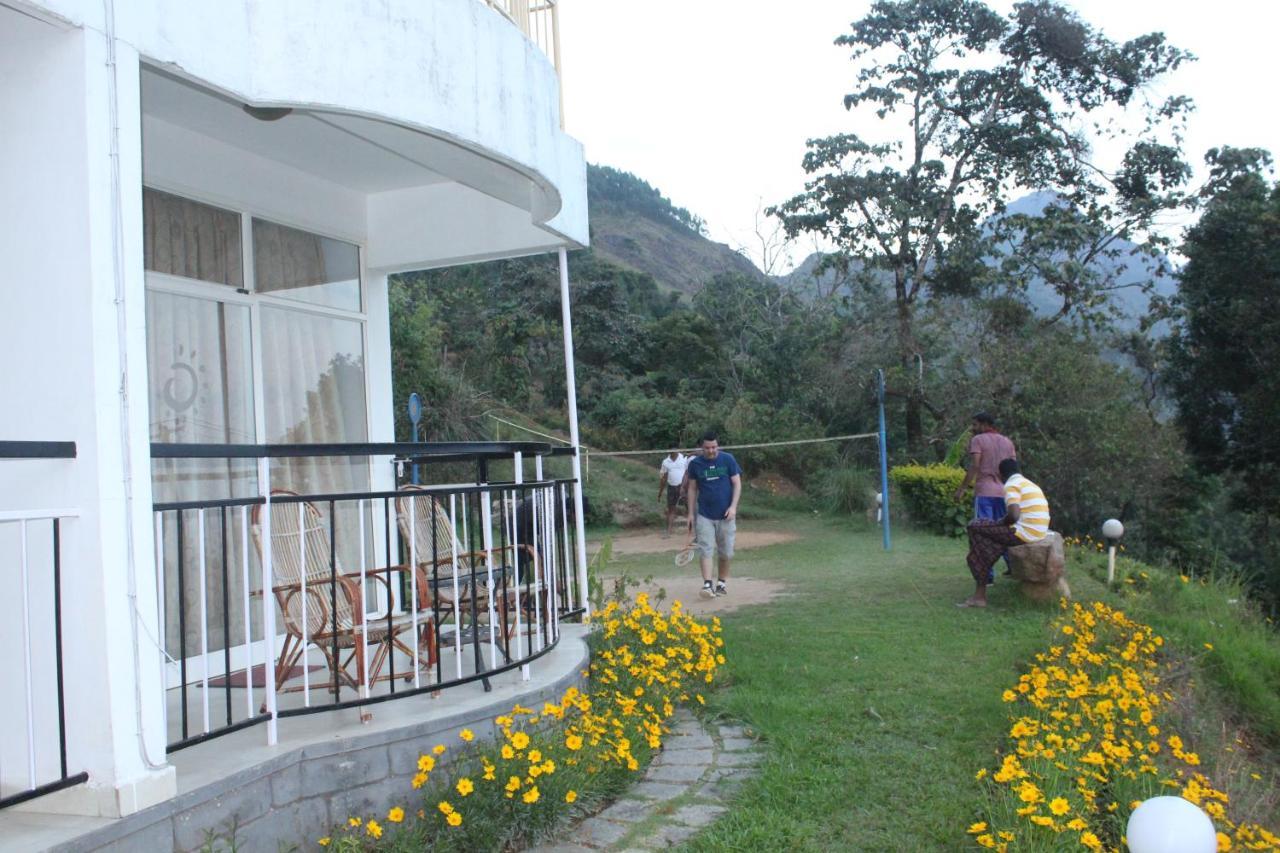 The Cliff Resort, Munnar Exterior photo